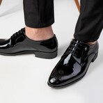 Oxfords // Bright Black (Euro: 40)