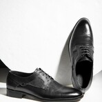 Classic Oxford // Black (Euro: 44)