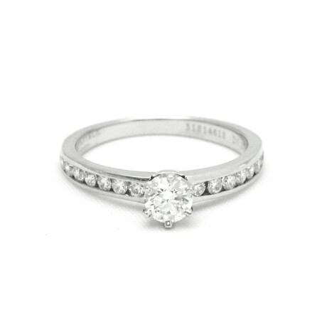 Tiffany & Co. // Platinum Engagement Diamond Ring // Ring Size: 5 // Store Display