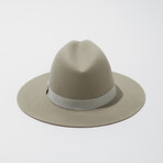 The Classic w/ Textured Silk Trim Ribbon (S)