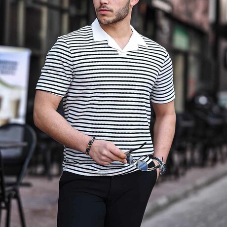 Polo V-Neck Knitted T-Shirt // Black (S)