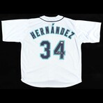 Felix Hernandez Signed Mariners Jersey & Felix Hernandez Signed Mariners 11x14 Photo