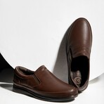 Men's Genuine Leather Slip On Casual Shoes // Brown (Euro: 40)