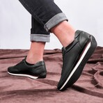 Men's Pierced Genuine Leather Casual Sneakers // Black (Euro: 40)