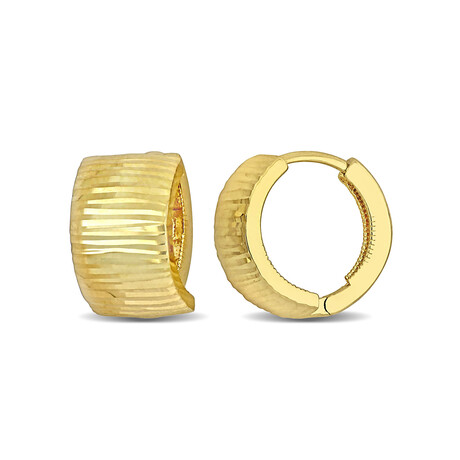 Ribbed Design Huggie Earrings // 14k Yellow Gold // 8 mm