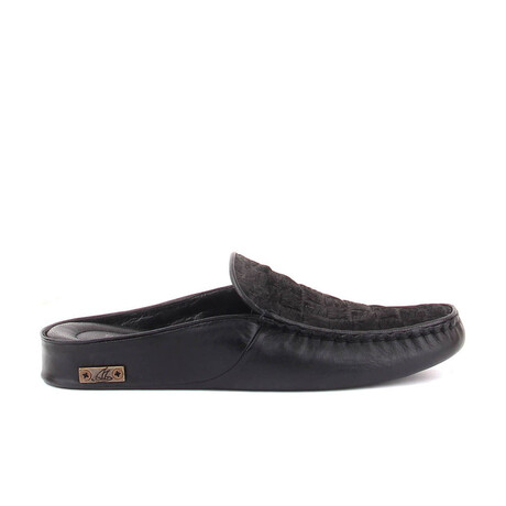 Men's Crock Suede Leather Texturized Slip On Loafers // Black (Euro: 40)