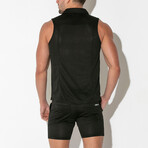 Vivid Sleeveless Shirt // Black (M)