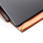 Fleeve // Genuine Leather Sleeve // MacBook 15"-16" (Carbon Black)