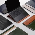 Fleeve // Genuine Leather Sleeve // MacBook 15"-16" (Carbon Black)