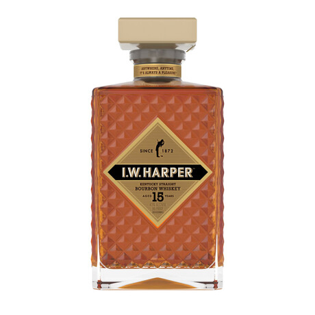 I.W. Harper 15 Year Old Straight Bourbon Whiskey // 750ml