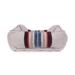 Pendleton Pet Classics Fleece Kuddler // Rosewood Serape (Medium)