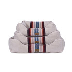 Pendleton Pet Classics Fleece Kuddler // Rosewood Serape (Medium)