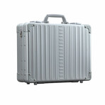 17" Aluminum Business Attache (Onyx)