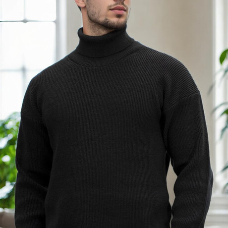 Turtleneck Sweater // Black (S)