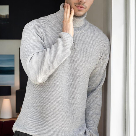 Turtleneck Sweater // Gray (S)