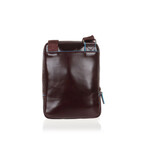 Vertical Bag Piquadro // Brown