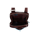 Vertical Bag Piquadro // Brown