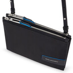 Pq-Ry Clutch With Two Dividers // Black