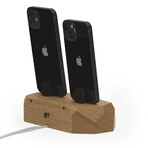 Dual Dock // Oak (2 x Lightning)