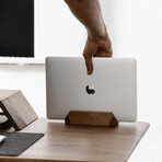 Laptop Dock (Oak)