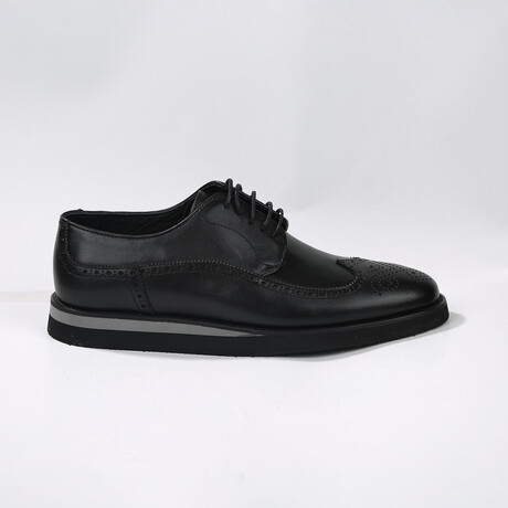 Brogue Dress Shoe // Black (Euro: 39)