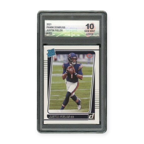 Justin Fields // 2021 Panini Donruss // Rookie Card // DGA 10 Gem Mint