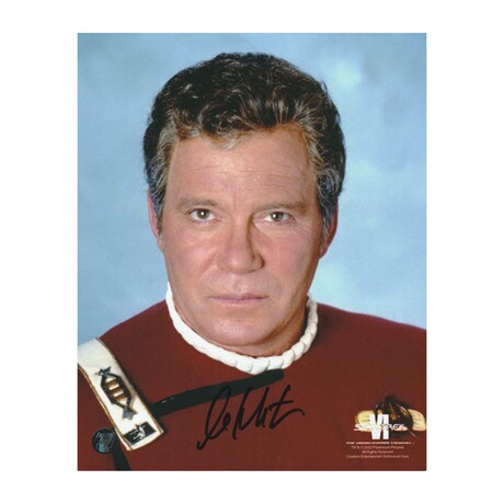 William Shatner Autographed Star Trek 8X10 Photo (Star Trek 6)