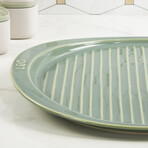 Leo Balance Stone Ribbed Pizza Tray 15.75"// Sage