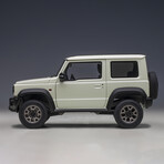 Suzuki Jimny (JB74), Pure White Metallic