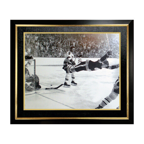 Bobby Orr "The Goal" // Boston Bruins // 16x20 Framed Photo