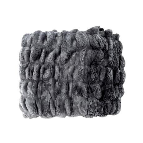 Sharpei Cuddle Fur Throw // Charcoal (50"L x 65"W)