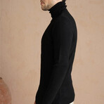 Turtleneck Plain Knit Sweater // Black (M)