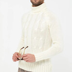 Turtleneck Cable Knit Sweater // White (S)