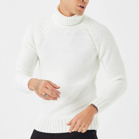 Turtleneck Striped Patterned Knit Sweater // White (S)