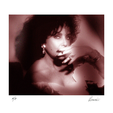 Elizabeth Taylor 7 ROSE // Photograph