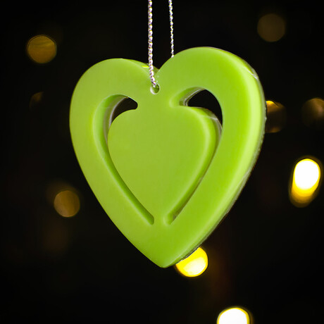 Glowing Heart Ornament // Pack of 3 // Green