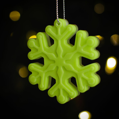 Sparkly Snowflake Ornament // Pack of 3 // Green