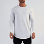 Crewneck Long Sleeve Curved Hem T-Shirt // White (XS)