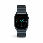 Midnight Link Bracelet Apple Watch Band (38mm / 40mm / 41mm / 42mm)