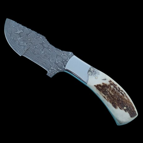 9.5'' Damascus Steel Hunting Tracker Knife // Handmade Stag Antler Handle With Stainless Steel Bolster