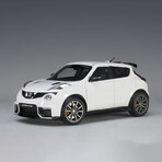 Nissan Juke R 2.0, Red