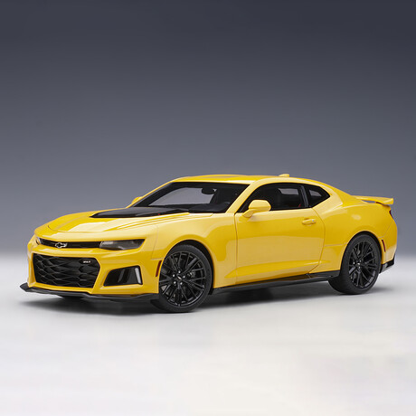 Chevrolet Camaro ZL1 2017, Bright Yellow