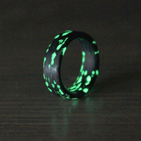 Emerald Alien Carbon Fiber Ring // Green + Black (5)