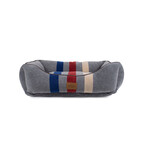 Pendleton Kuddler Dog Bed // Cabin Stripe Gray (Medium)