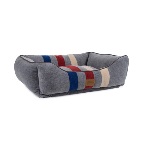 Pendleton Kuddler Dog Bed // Cabin Stripe Gray (Medium)