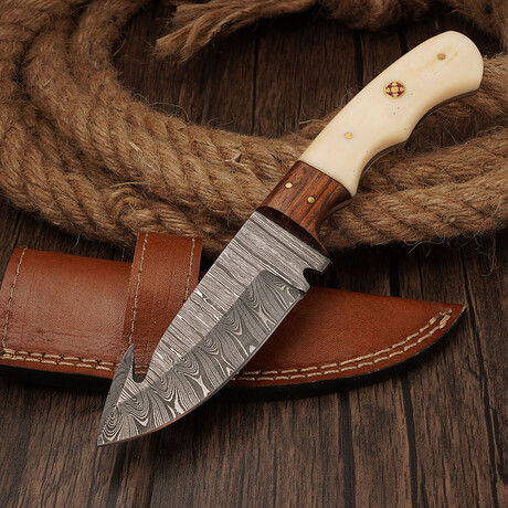 8" Handmade Bone Handle // Damascus Steel Hunting Knife // Leather Sheath