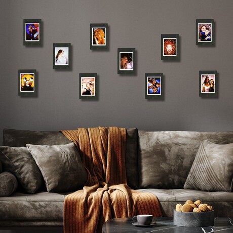 Wall Photo Decoration Frames // Set Of 70