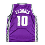 Sacramento Kings Chris Webber Signed Photo & Domantas Sabonis Signed Jersey