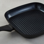 BergHOFF DiNA Helix Recycled Aluminum Nonstick Ceramic Grill Pan, 10.25"
