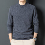 Solid Crewneck Pullover // Gray (M)